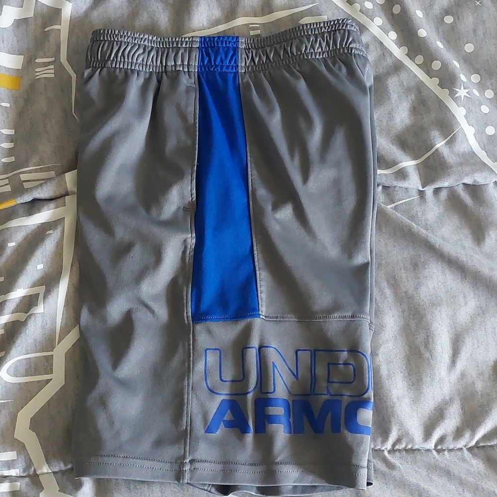 Under Armour Boys' Grey & Blue Athletic Shorts Youth Small - Picture 5 of 5